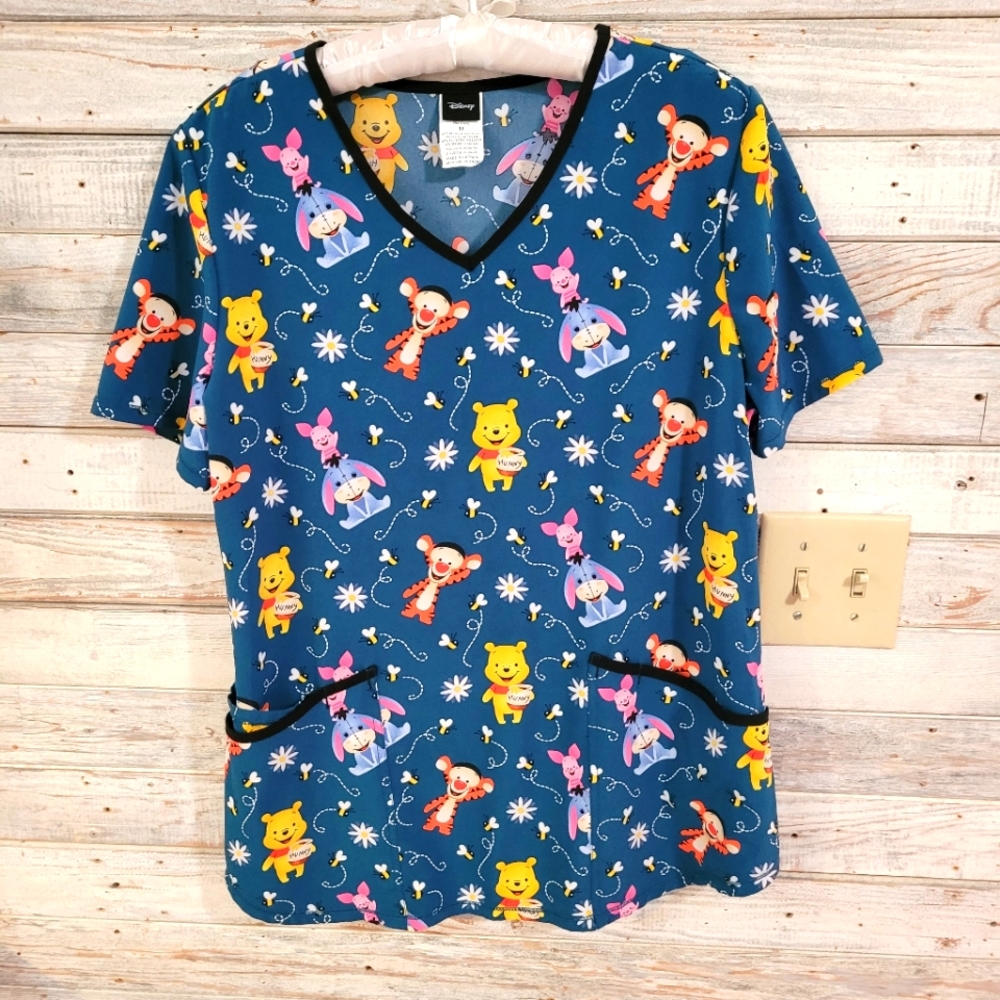 Disney Winnie the Pooh medium scrub top
